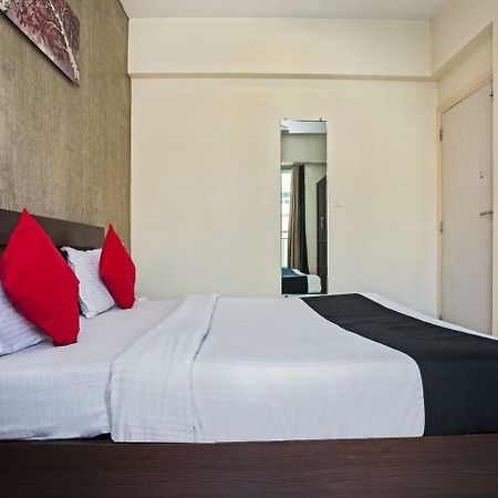 Hotel Iris Suites, Navi Mumbai Luaran gambar